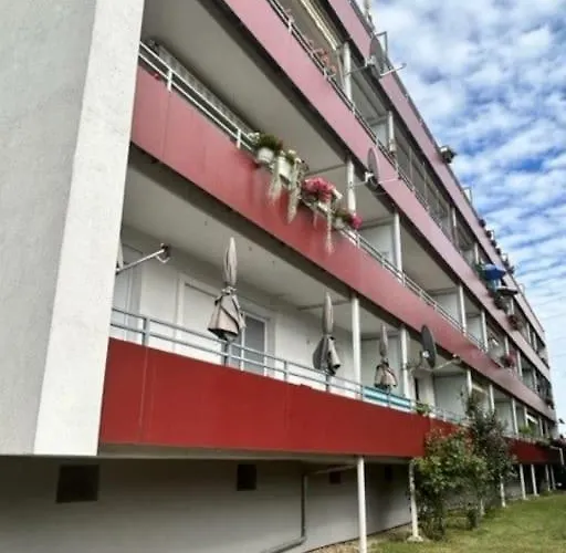 Neugebaeudestrasse Apartment *